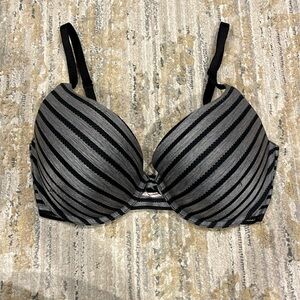 Victoria’s Secret Perfect Shape Bra